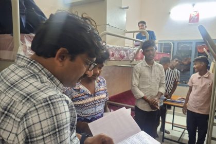 ತಡರಾತ್ರಿ ಗಜೇಂದ್ರಗಡ ನಗರದ ಬಿಸಿಎಂ ಹಾಸ್ಟೇಲ್ ಗಳಿಗೆ ಭೇಟಿ ನೀಡಿ ವಾಸ್ತವ ಪರಿಶೀಲಿಸಿದ ಇಒ ಚಂದ್ರಶೇಖರ ಕಂದಕೂರು