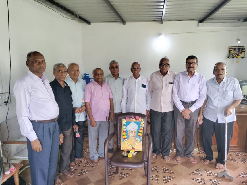 ನಿತ್ಯದ ಹಲವು ಸಮಸ್ಯೆಗಳಿಗೆ ಜ್ಞಾನವೇ ಪರಿಹಾರ: ಎಸ್‌ಆರ್‌ ಹಿರೇಮಠ
