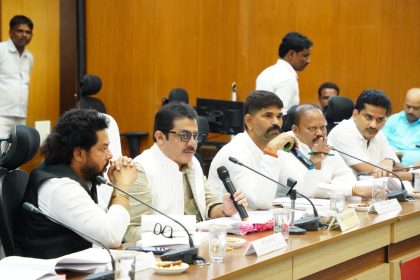 ಅಧಿಕಾರಿಗಳು ಜನಪರ ಆಡಳಿತ ಸೇವೆ ನೀಡಬೇಕು: ಸಚಿವ ಜಮೀರ್ ಅಹ್ಮದ್ ಖಾನ್