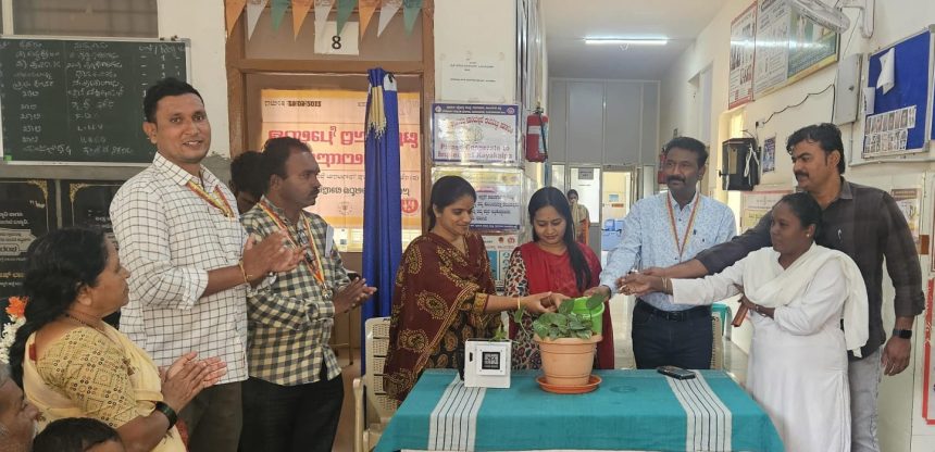 ಗಾದಿಗನೂರು ಗ್ರಾಮದಲ್ಲಿ ಕ್ಷಯರೋಗ ಪತ್ತೆ ಹಚ್ಚುವ ಯಂತ್ರಕ್ಕೆ ಚಾಲನೆ ಗಾದಿಗನೂರು ಗ್ರಾಮದಲ್ಲಿ ಕ್ಷಯರೋಗ ಪತ್ತೆ ಹಚ್ಚುವ ಯಂತ್ರಕ್ಕೆ ಚಾಲನೆ