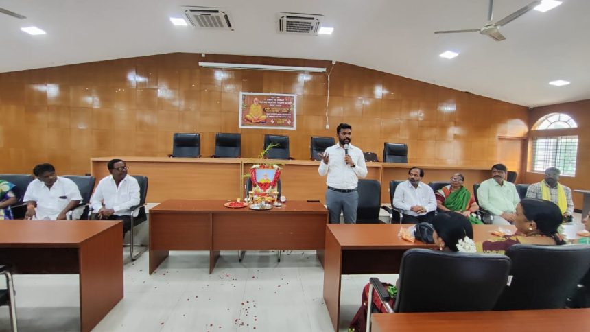 ಬ್ರಹ್ಮಶ್ರೀ ನಾರಾಯಣಗುರು ಶಿಕ್ಷಣ, ಸಮಾನತೆ ಸಂದೇಶ ಸಾರಿದ ಸಮಾಜ ಪರಿವರ್ತಕ: ಎಸಿ ಪಿ.ವಿವೇಕಾನಂದ