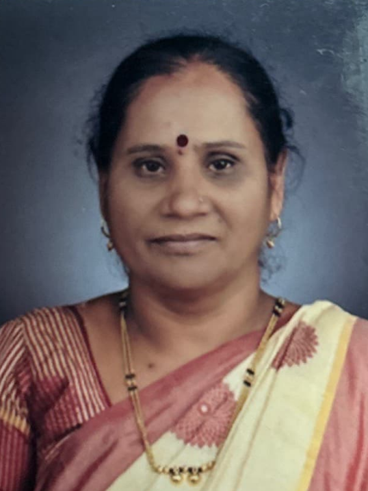 ಶಿಕ್ಷಕಿ ರೇವಕ್ಕ ಹತ್ತಿಗೆ ಜಿಲ್ಲಾ ಮಟ್ಟದ ಅತ್ಯುತ್ತಮ ಶಿಕ್ಷಕಿ ಪ್ರಶಸ್ತಿ  ಪ್ರದಾನ