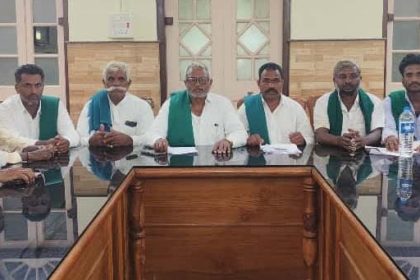 ಪ್ರತಿಟನ್‌ ಕಬ್ಬಿಗೆ 4 ಸಾವಿರ ರೂ.ದರ ನಿಗದಿ ಪಡಿಸಿ: ಕಬ್ಬುಬೆಳೆಗಾರರ ಸಂಘ ಆಗ್ರಹ