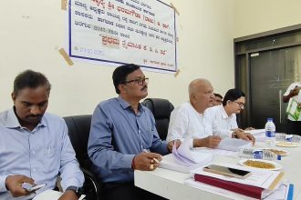 ಸರ್ಕಾರದ ಯೋಜನೆ ಸರಿಯಾಗಿ ಫಲಾನುಭವಿಗಳಿಗೆ ತಲುಪಿಸಿ ಶಾಸಕ ರಾಜು ಕಾಗೆ ಸರ್ಕಾರದ ಯೋಜನೆ ಸರಿಯಾಗಿ ಫಲಾನುಭವಿಗಳಿಗೆ ತಲುಪಿಸಿ ಶಾಸಕ ರಾಜು ಕಾಗೆ