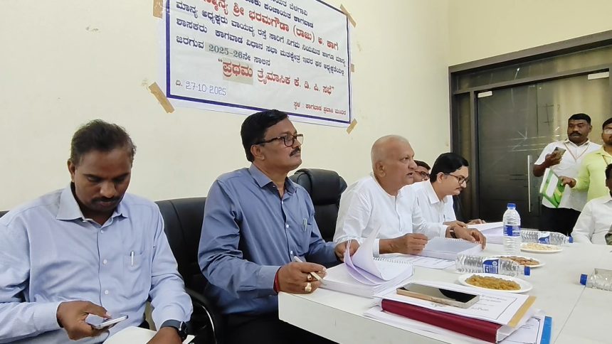 ಸರ್ಕಾರದ ಯೋಜನೆ ಸರಿಯಾಗಿ ಫಲಾನುಭವಿಗಳಿಗೆ ತಲುಪಿಸಿ ಶಾಸಕ ರಾಜು ಕಾಗೆ ಸರ್ಕಾರದ ಯೋಜನೆ ಸರಿಯಾಗಿ ಫಲಾನುಭವಿಗಳಿಗೆ ತಲುಪಿಸಿ ಶಾಸಕ ರಾಜು ಕಾಗೆ