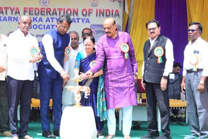 ಪ್ರತಿಯೊಬ್ಬರು ಕ್ರೀಡೆಯಲ್ಲಿ ತೊಡಗಿಸಿಕೊಳ್ಳಬೇಕು : ಪಟ್ಟಣ