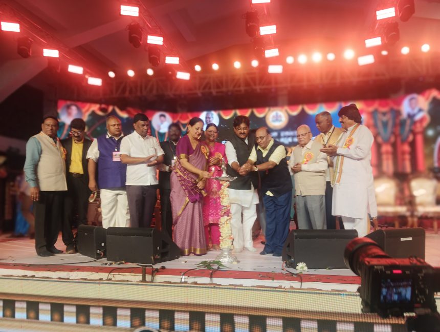 ಕಿತ್ತೂರು ಇತಿಹಾಸ ಪರಂಪರೆ, ಪಿ ಎಚ್ ಡಿ ಮಾಡುವ ವಿದ್ಯಾರ್ಥಿಗಳಿಗೆ ಧನಸಹಾಯ :ಶಾಸಕ ಬಾಬಾಸಾಹೇಬ ಪಾಟೀಲ  ಕಿತ್ತೂರು ಇತಿಹಾಸ ಪರಂಪರೆ, ಪಿ ಎಚ್ ಡಿ ಮಾಡುವ ವಿದ್ಯಾರ್ಥಿಗಳಿಗೆ ಧನಸಹಾಯ :ಶಾಸಕ ಬಾಬಾಸಾಹೇಬ ಪಾಟೀಲ