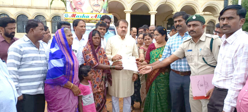 ಮೊಸಳೆಗೆ ಬಲಿಯಾದ ವ್ಯಕ್ತಿಗೆ ೨೦ ಲಕ್ಷ ಎಕ್ಸ-ಗ್ರೇಟಿಯಾ ಹಣ ಮಂಜೂರು