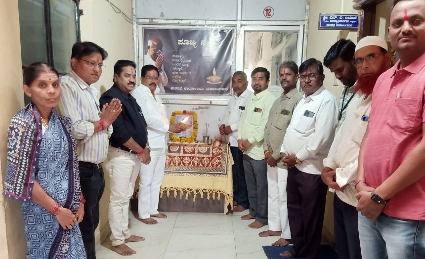 “ವಾಲ್ಮೀಕಿಯವರು ಬರೆದ ರಾಮಾಯಣ ಇಡಿ ದೇಶಕ್ಕೆ ಮಾದರಿಯಾಗಿದೆ”