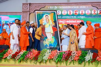 ಸಚಿವೆ ಲಕ್ಷ್ಮೀ ಹೆಬ್ಬಾಳಕರ್ ಅವರಿಗೆ ಸನ್ಮಾನ