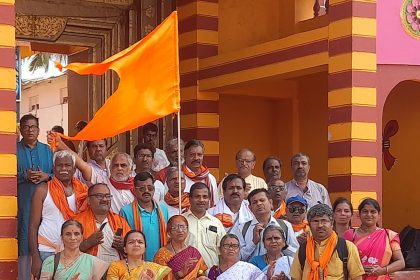 ಧಾರವಾಡ ದಿಂದ ಕುರುಬಗಟ್ಟಿ ಹನುಮನ ದೇವಸ್ಥಾನಕ್ಕೆ ಪಾದಯಾತ್ರೆ