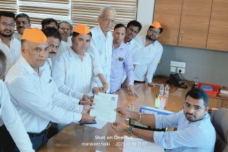 ಡಿಸಿಸಿ ಬ್ಯಾಂಕ ನಿರ್ದೇಶಕ ಸ್ಥಾನಕ್ಕೆ ಮಹಾಂತೇಶ ದೊಡ್ಡಗೌಡರ ನಾಮಪತ್ರ ಸಲ್ಲಿಕೆ