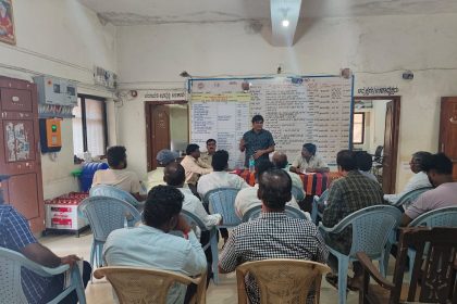 ನೇಸರಗಿಯಲ್ಲಿ ಅದ್ದೂರಿ  ರಾಜ್ಯೋತ್ಸವದ ಆಚರಣೆಗೆ ನಿರ್ಧಾರ