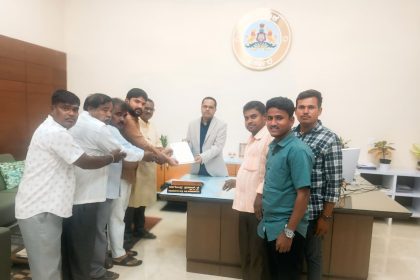 ಬಡ ವ್ಯಾಪಾರಿಗಳು ಜೀವನೋಪಾಯ ಕಳೆದುಕೊಂಡು ಸಂಕಷ್ಟ ಅನುಭವಿಸುತ್ತಿದ್ದಾರೆ: ಎಸ್. ದೇವಾನಂದ