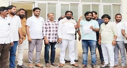 ರಮೇಶ್‌ಕತ್ತಿ ವಿರುದ್ಧ ಕ್ರಮಕ್ಕೆ ಒತ್ತಾಯ
