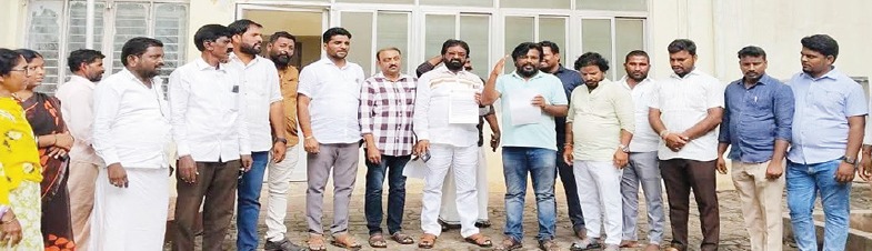 ರಮೇಶ್‌ಕತ್ತಿ ವಿರುದ್ಧ ಕ್ರಮಕ್ಕೆ ಒತ್ತಾಯ