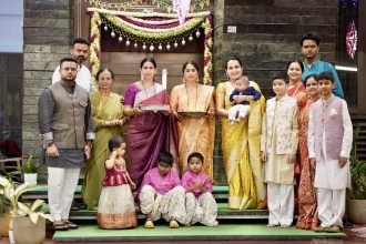 ಸಚಿವೆ ಹೆಬ್ಬಾಳ್ಕರ್‌ ಮನೆ, ಕಚೇರಿ, ಸೊಸೈಟಿಗಳಲ್ಲಿ ಲಕ್ಷ್ಮೀ ಪೂಜೆ