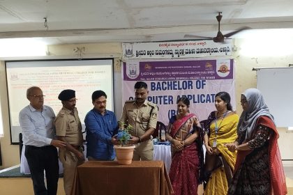   ಅಲ್ಲಂ ಸುಮಂಗಳಮ್ಮ ಕಾಲೇಜಿನಲ್ಲಿ“ಸೈಬರ್ ಭದ್ರತೆ ಮತ್ತು ಜಾಗೃತಿ ಕಾರ್ಯಕ್ರಮ”