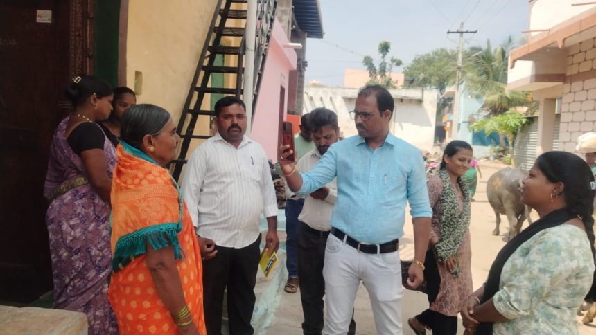 ಇ-ಕೆವೈಸಿ ಮಾಡಿಸದಿದ್ದರೆ ಉದ್ಯೋಗ ಚೀಟಿ ರದ್ದು: ಬಡಿಗೇರ ಜಾಗೃತಿ