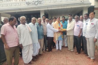 ರೈತರು, ಪಿಕೆಪಿಎಸ್ ಸದಸ್ಯರ, ಪಧಾಧಿಕಾರಿಗಳ ಸಹಕಾರದಿಂದ ನಾನು ಬೆಳೆದಿದ್ದೇನೆ :ಮಹಾಂತೇಶ ದೊಡ್ಡಗೌಡರ 