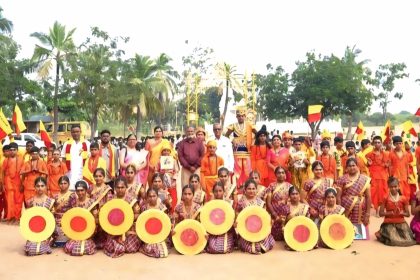 ರೆಡ್ಡಿ ವೀರಣ್ಣ ಶಾಲೆಯಲ್ಲಿ 70ನೇ ಕರ್ನಾಟಕ ರಾಜ್ಯೋತ್ಸವ ಆಚರಣೆ 