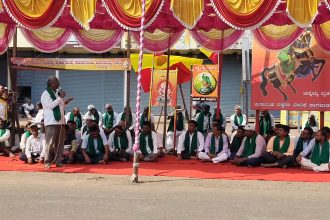 ರೈತರ ಪ್ರತಿಭಟನೆಗೆ ಸ್ಥಬ್ಧವಾದ ಕಾಗವಾಡ ತಾಲ್ಲೂಕು