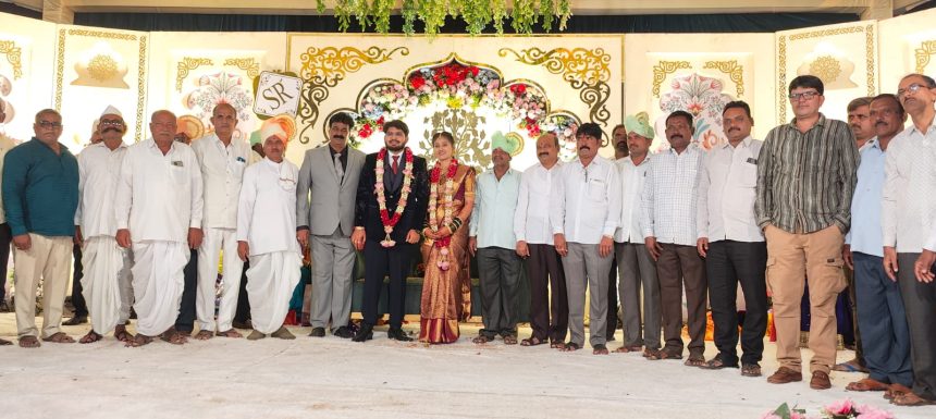 ಅದ್ದೂರಿಯಾಗಿ ಜರುಗಿದ ಬಡಕುಂದ್ರಿ ಮತ್ತು ಹತ್ತರವಾಟ ಬಂಧುಗಳ  ಮದುವೆ ಸಮಾರಂಭ.