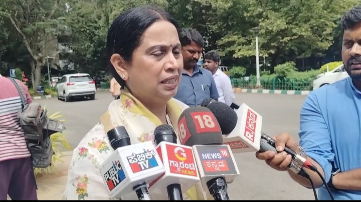 ರೈತರಿಗೆ ಅನ್ಯಾಯ ಆಗದಂತೆ ಕ್ರಮ: ಸಚಿವೆ ಲಕ್ಷ್ಮೀ ಹೆಬ್ಬಾಳಕರ್ ರೈತರಿಗೆ ಅನ್ಯಾಯ ಆಗದಂತೆ ಕ್ರಮ: ಸಚಿವೆ ಲಕ್ಷ್ಮೀ ಹೆಬ್ಬಾಳಕರ್