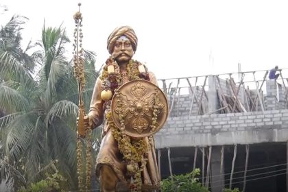 ಅಂಬೇಡ್ಕರ್ ಪ್ರತಿಮೆ ನಿರ್ಮಾಣವಾಗಬೇಕಿದ್ದ ಜಾಗದಲ್ಲಿ ಕೆಂಪೇಗೌಡರ ಪ್ರತಿಮೆ