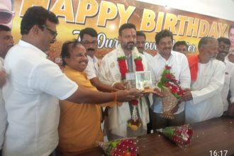 ರಾಣಿ ಶುಗರ್ಸ್‌ ಅಧ್ಯಕ್ಷ ಚನ್ನರಾಜ ಹಟ್ಟಿಹೊಳಿ ಹುಟ್ಟು ಹಬ್ಬಕ್ಕೆ ಆಡಳಿತ ಮಂಡಳಿ ಶುಭಾಶಯ