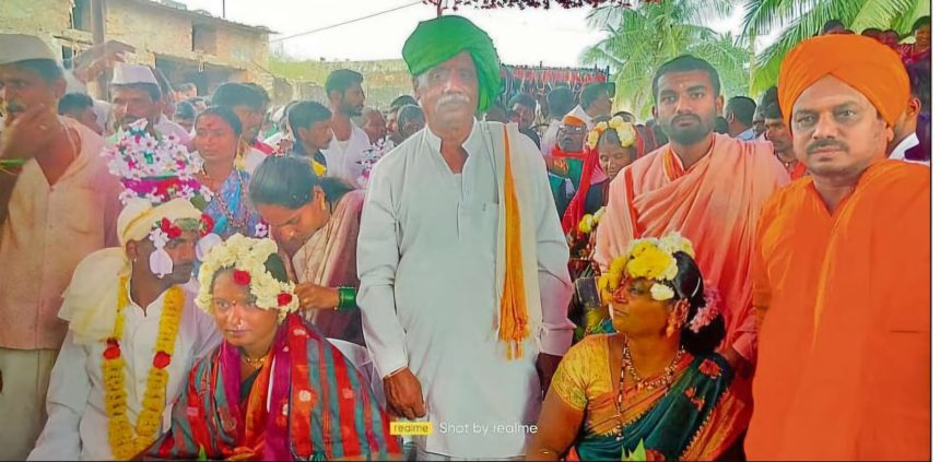 ಪ್ರತಿಯೊಬ್ಬರು ಉತ್ತಮ ಸಂಸ್ಕಾರವಂತರಾಗಬೇಕು : ಅಮರೇಶ್ವರ ದೇವರು ಪ್ರತಿಯೊಬ್ಬರು ಉತ್ತಮ ಸಂಸ್ಕಾರವಂತರಾಗಬೇಕು : ಅಮರೇಶ್ವರ ದೇವರು