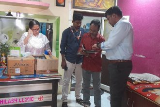 ತೋರಣಗಲ್ಲು: ನಕಲಿ ವೈದ್ಯ ವೃತ್ತಿ ಮಾಡುತ್ತಿದ್ದ ಓರ್ವನ ಕ್ಲಿನಿಕ್ ಸೀಜ್