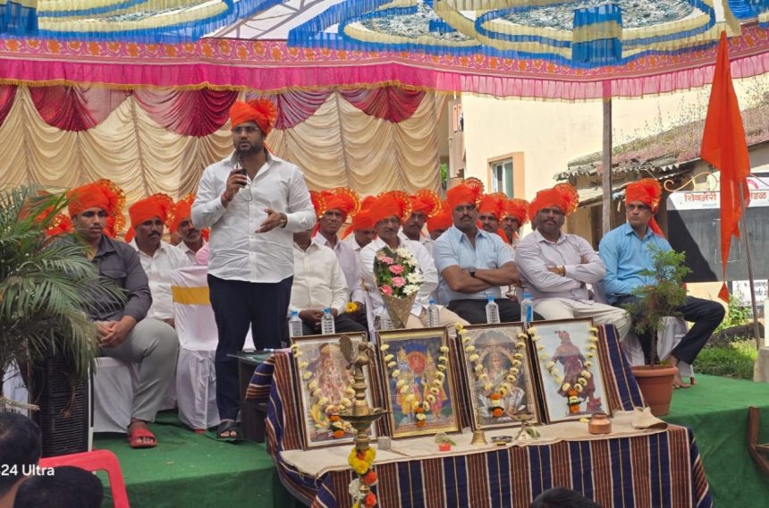 ಮಂಡೋಳಿ :ದೇವಸ್ಥಾನದ ಮೇಲ್ಚಾವಣಿ ಸ್ಲ್ಯಾಬ್ ಪೂಜೆ