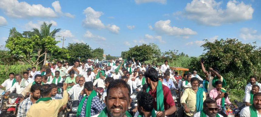 ಇನ್ನಾದರೂ ರೈತರ ಬೇಡಿಕೆಗೆ ಸಿ ಎಮ್ ಮನ್ನಣೆ ನೀಡಬೇಕು: ಮಹಾಂತೇಶ ವಕ್ಕುಂದ 