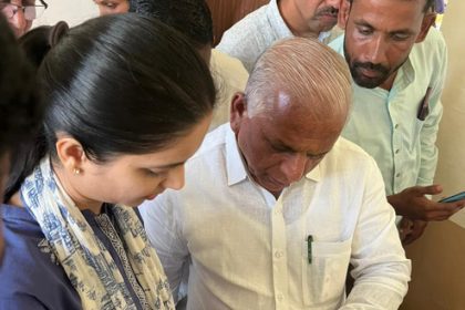 ಬೆಳಗಾವಿ ಎಪಿಎಂಸಿಯಲ್ಲಿ ಅಧಿಕಾರಿಗಳ ದರ್ಪ : ಕಾರ್ಮಿಕರಿಗೆ ಅನ್ಯಾಯ