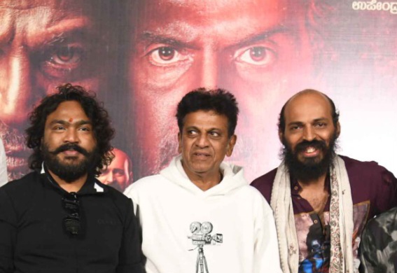 45 ಚಿತ್ರದ ಪ್ರಮೋಷನ್ ಸಾಂಗ್ ರಲೀಸ್ ಮೂವರು ತಾರೆಯರ ಭರ್ಜರಿ ಸ್ಟೆಪ್ಸ್ 