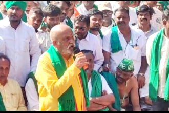 ಕಾರ್ಖಾನೆ ಮಾಲೀಕರ ವಿರುದ್ಧ ಕಿಡಿ ಕಾರಿದ : ಪ್ರಮೋದ್ ಮುತಾಲಿಕ್ 