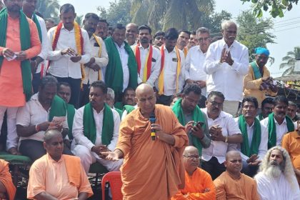 ಕೃಷಿ ಸಲಕರಣೆ ಬೆಲೆ ಹೆಚ್ಚಳ ಆಗುತ್ತಿದೆ, ನಾವು ಹೆಚ್ಚು ದರ ಕೇಳುವ ಅಧಿಕಾರ ಇಲ್ವಾ : ಕಾಡಸಿದ್ದೇಶ್ವರ ಶ್ರೀ 