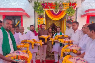 ಮಲಪ್ರಭಾ ಜಲಾಶಯಕ್ಕೆ ಭಾಗಿನ ಅರ್ಪಣೆ