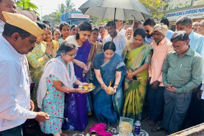 ಕಂಗ್ರಾಳಿ ಬಿಕೆ ಗ್ರಾಮದಲ್ಲಿ 4.50 ಕೋಟಿ ರೂ. ವೆಚ್ಚದಲ್ಲಿ ರಸ್ತೆ ಅಭಿವೃದ್ಧಿ: ಪೂಜೆ ನೆರವೇರಿಸಿದ ಸಚಿವೆ ಲಕ್ಷ್ಮೀ ಹೆಬ್ಬಾಳಕರ್