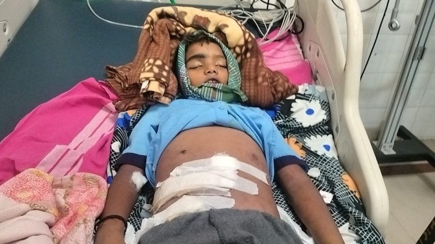 ವೈದ್ಯರ ನಿರ್ಲಕ್ಷö್ಯಕ್ಕೆ ಬಾಲಕ ಸಾವು, ಆರೋಪ ವೈದ್ಯರ ನಿರ್ಲಕ್ಷö್ಯಕ್ಕೆ ಬಾಲಕ ಸಾವು, ಆರೋಪ