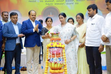 ಕರ್ನಾಟಕದ ಮಹಿಳಾ ಮತ್ತು ಮಕ್ಕಳ ಅಭಿವೃದ್ಧಿ ಇಲಾಖೆ ಇಡೀ ದೇಶಕ್ಕೆ ಮಾದರಿ: ಸಚಿವೆ ಲಕ್ಷ್ಮೀ ಹೆಬ್ಬಾಳಕರ್