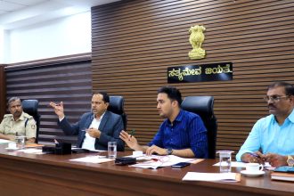 ಸಫಾಯಿ ಕರ್ಮಚಾರಿಗಳಿಗೆ ಕಾನೂನಾತ್ಮಕವಾಗಿ ಎಲ್ಲ ಸೌಲಭ್ಯ ಸಿಗಬೇಕು: ಡಿಸಿ ನಾಗೇಂದ್ರ ಪ್ರಸಾದ್.ಕೆ ಸೂಚನೆ