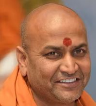 ನಮ್ಮ ಯುವತಿಯರು, ಮಹಿಳೆಯರನ್ನು ಹೊತ್ತೊಯ್ದವರನ್ನು ಸನ್ಮಾನಿಸಬೇಕಾ: ಕನ್ನೇರಿ ಶ್ರೀ