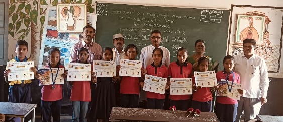 ವಚನ ಸಾಹಿತ್ಯ ಸರ್ವಕಾಲಿಕ ಸತ್ಯ ಸಂಗತಿಗಳನ್ನು ಪ್ರತಿಪಾದಿಸುತ್ತದೆ : ಶಿಕ್ಷಕ ವೀರಭದ್ರಯ್ಯ ಹಿರೇಮಠ ವಚನ ಸಾಹಿತ್ಯ ಸರ್ವಕಾಲಿಕ ಸತ್ಯ ಸಂಗತಿಗಳನ್ನು ಪ್ರತಿಪಾದಿಸುತ್ತದೆ : ಶಿಕ್ಷಕ ವೀರಭದ್ರಯ್ಯ ಹಿರೇಮಠ