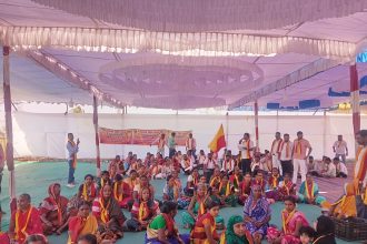 ವಿವಿಧ ಬೇಡಿಕೆಗಳಿಗೆ ಅಗ್ರಹಿಸಿ ಕರುನಾಡು ರಕ್ಷಣಾ ವೇದಿಕೆ ಪ್ರತಿಭಟನೆ