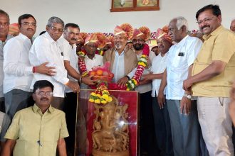 ಹುಕ್ಕೇರಿ ತಾಲುಕಿನ ರಾಜಕೀಯ ರಹಿತ ಸಹಕಾರಿ ಸಂಘಗಳು ರಾಜ್ಯಕ್ಕೆ ಮಾದರಿ : ರಮೇಶ ಕತ್ತಿ