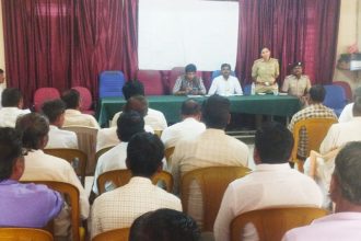 “ಅನ್ನಭಾಗ್ಯದ ಅಕ್ಕಿ ಕಾಳಸಂತೆಯಲ್ಲಿ ಮಾರಾಟ ಮಾಡಿದರೇ ೬ ತಿಂಗಳ ಕಾಲ ಬಿಪಿಎಲ್ ಕಾರ್ಡನ್ನು ಸ್ಥಗಿತ”