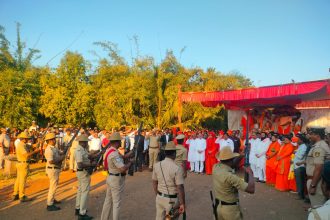 ಲಿಂ. ಶ್ರೀ ಚನ್ನಬಸವ ಶ್ರೀಗಳ ಅಂತಿಮ ದರ್ಶನ ಪಡೆದ ಸಚಿವರು