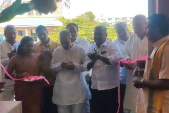 ಮಹಾಂತೇಶ ಅರ್ಬನ್ ಕೋ ಆಫ್ ಕ್ರೇಡಿಟ್ ಸೊಸೈಟಿ ಶಾಖೆಯನ್ನು ಉದ್ಘಾಟಿಸಿದ ಮಹಾಬಳೇಶ್ವರ ಹಾದಿಮನಿ